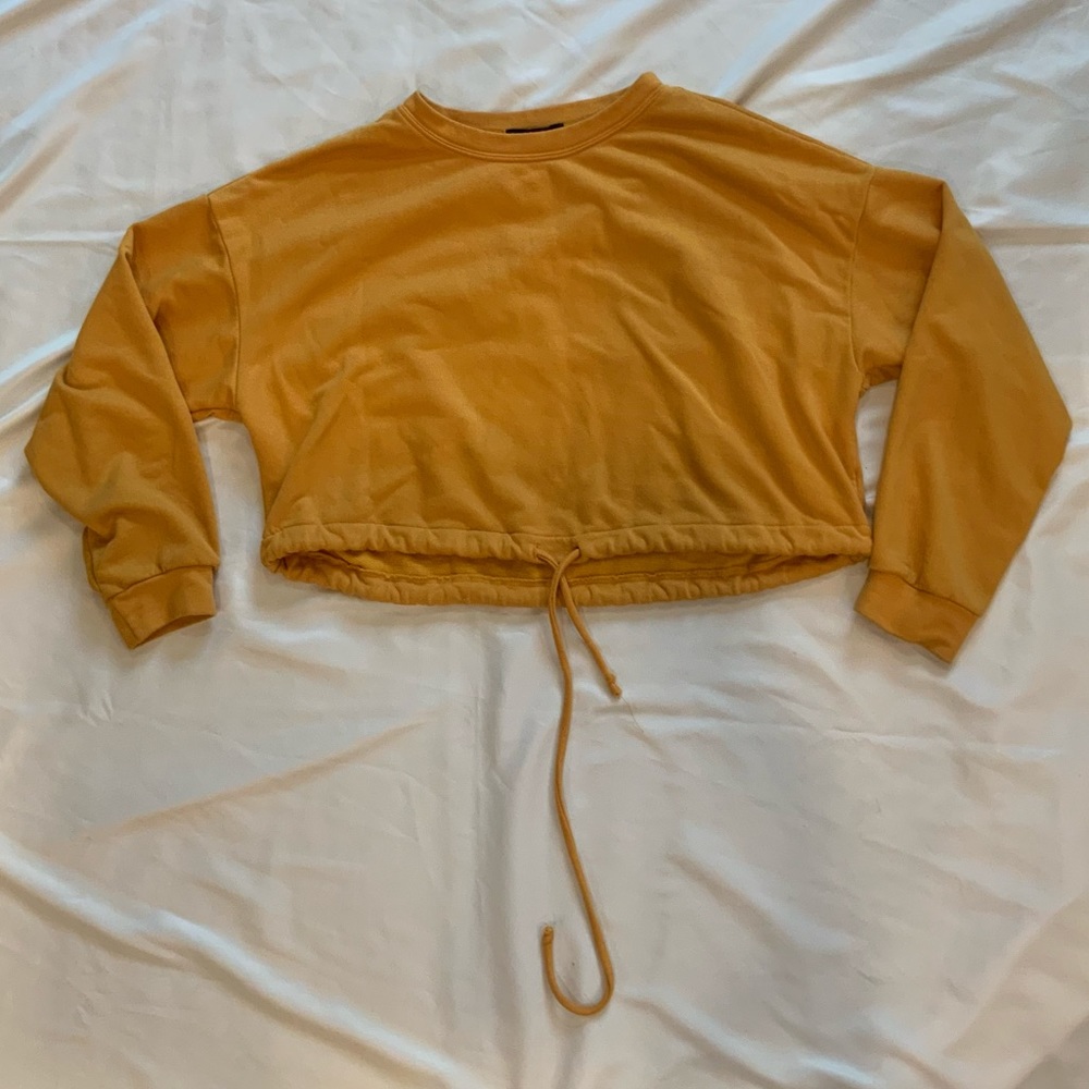 Cropped Tie Up Sweatshirt